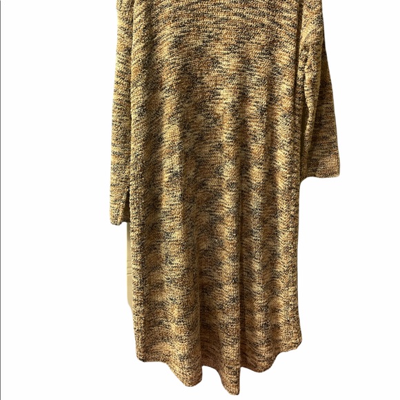 Pilcro and the Letterpress Long Sleeves Cardigan. - Picture 5 of 6